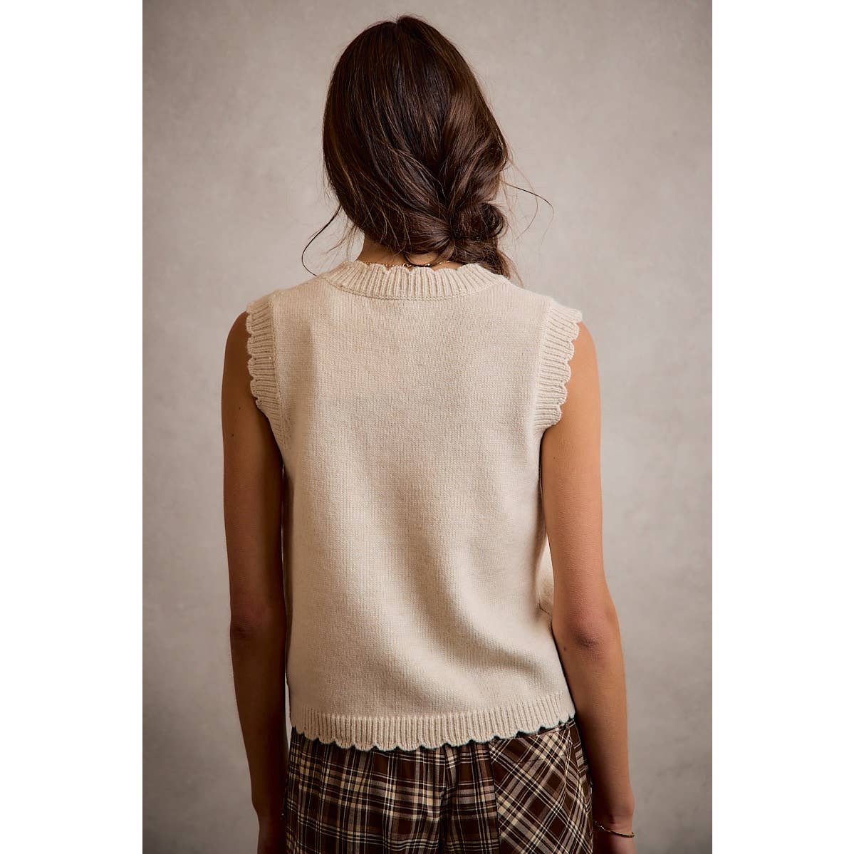 Floral Embroidered Sweater Vest