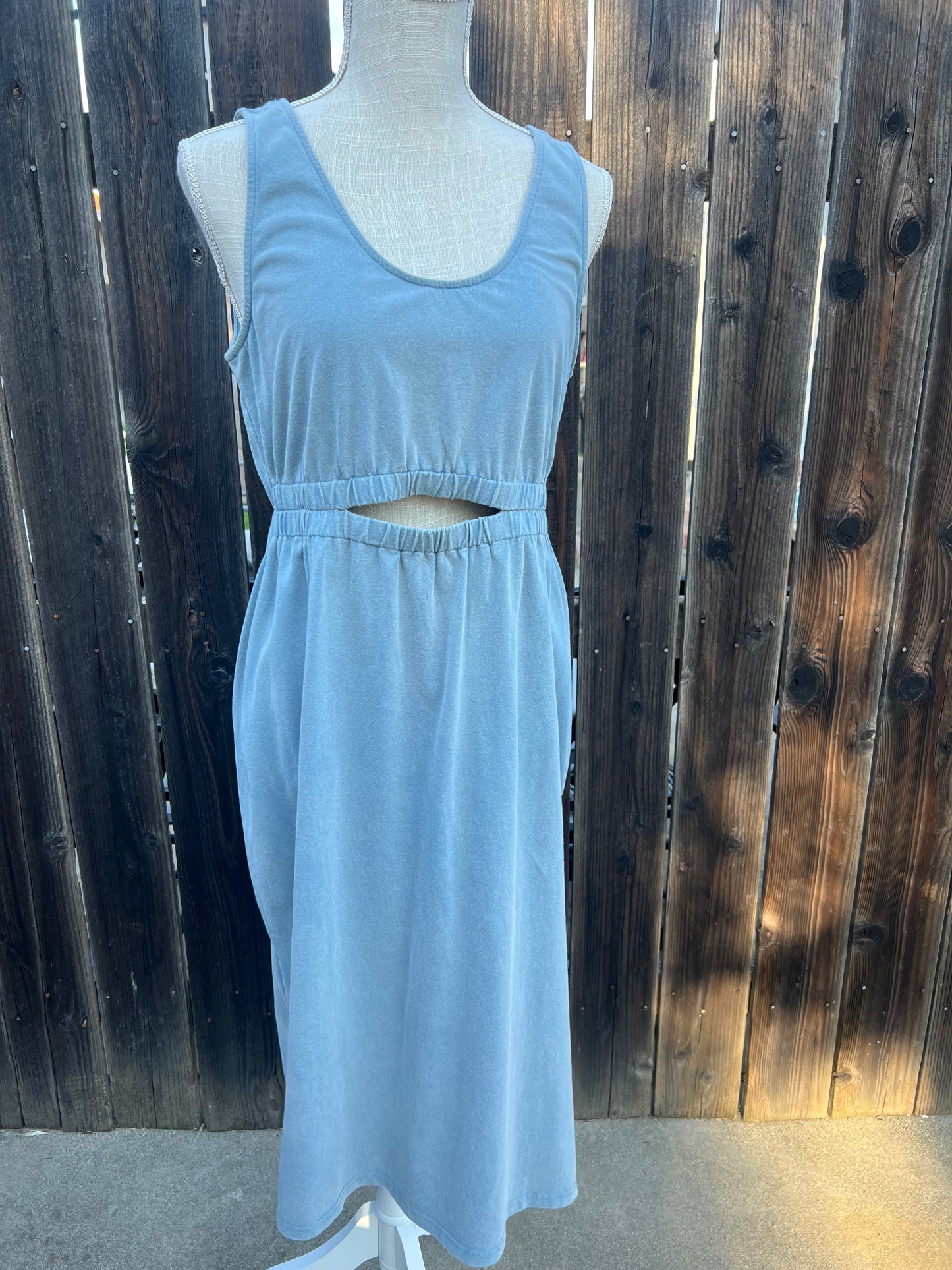 Avery Midi Dress