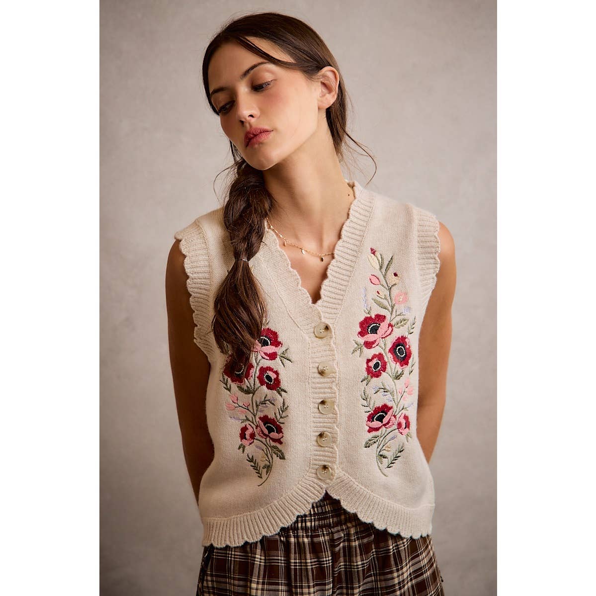 Floral Embroidered Sweater Vest